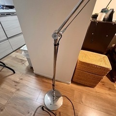 売り切れ:　(希少品)　IKEA ANTIFONI アンティフォニー フロア/読書 ランプ, ニッケルメッキ　 の画像