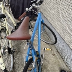 自転車 クロスバイクの画像