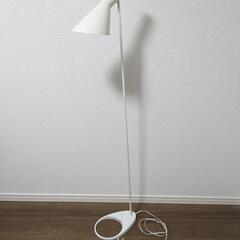 AJフロアランプ　リプロダクトの画像