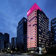 銀座　次世代型ライフスタイルホテル　レストランホールスタッフの画像