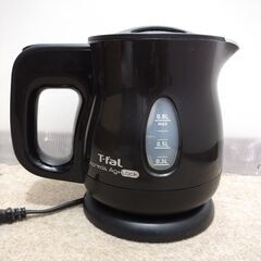 🍎ティファール 電気ケトル 0.8L K043の画像