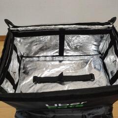 Uber Eats 配達バックの画像