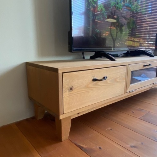 テレビボード　無垢　天然木　W1500 売ります　