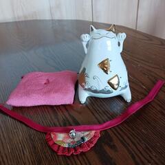 😺誰かもらって欲しい にゃん 😺　　招き猫 雑貨 貯金箱 の画像