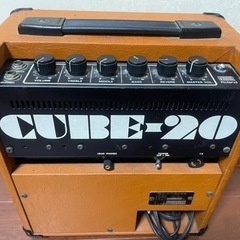 Roland CUBE-20 ギターアンプの画像