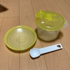 ベビー用品　おかゆクッカーの画像