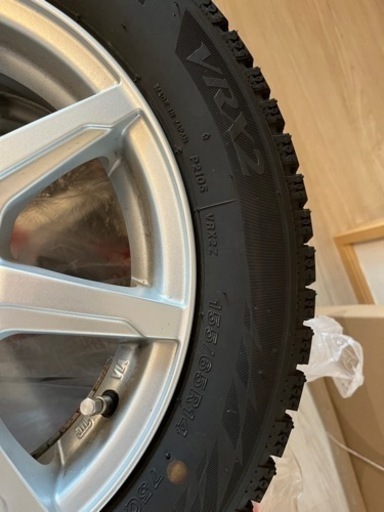 【ほぼ新品】VRX2 155/65R14 スタッドレス　タイヤ 