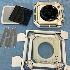 ハウスクリーニングの手元作業