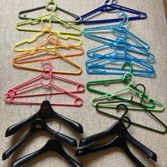 ハンガーまとめ売り
