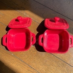 【取引決まりました！】STAUB  ココット2個セットの画像