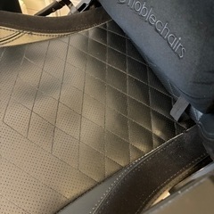 noblechairs EPIC ゲーミングチェアの画像