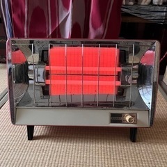 電気ストーブの画像