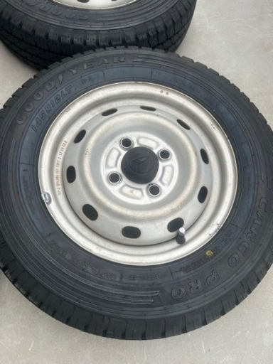 新品タイヤ　S201ハイゼット