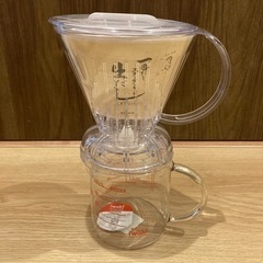 だし工房宗達のドリップカップとiwakiオール耐熱ガラスのメジャ...