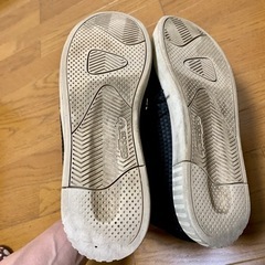adidas オリジナル チュブラー インベーダー 2.0の画像