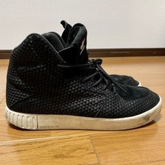 adidas オリジナル チュブラー インベーダー 2.0の画像