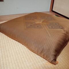 座布団20枚　ほぼ新品の画像