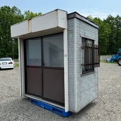 ★道東発★スーパーハウス　プレハブ　物置　家具 収納家具 の画像