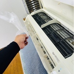【決まりました】SHARPエアコン6〜8畳用隅々まで徹底分解洗浄で安心快適な風と涼しさ‼️ 決まりました】?SHARPエアコン6〜8畳用?隅々まで徹底分解洗浄で