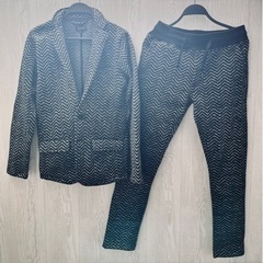 メンズセットアップスーツ