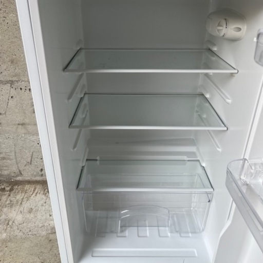 2021年製 Haier 130L ノンフロン＆省エネ設計!!お手入れ簡単ガラス