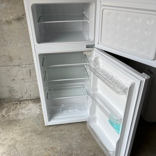 特価　ハイアール冷凍冷蔵庫　130L 強化ガラストレイ省エネ設計　2021年製 特価 ハイアール冷凍冷蔵庫 130L 強化ガラストレイ省エネ設計 2021年製