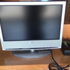液晶テレビ譲ります