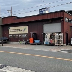 スタッフ急募‼️月給➕各種手当などもつきます👍の画像