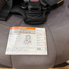 ジュニアシートチャイルドシートの画像
