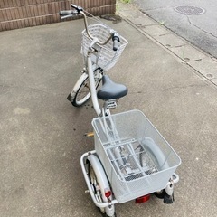 大人用　三輪車の画像