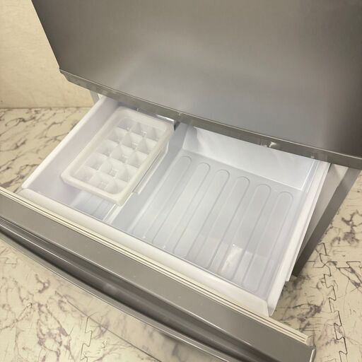  18205  SHARP 一人暮らし2D冷蔵庫  137L ◆大阪市内・東大阪市他 6,000円以上ご購入で無料配達いたします！◆ 