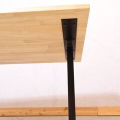 Kanademono(かなでもの)の人気シリーズTHE TABLE ラバーウッドN × Black Steel。コンパクトなサイズは在宅ワークのパソコンデスクや事務机、お子様の学習机などにも最適♪の画像