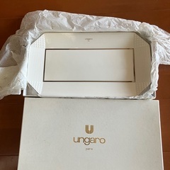 UNGARO長方形皿　新品値下げの画像