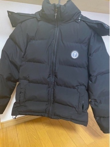 trapstar トラップスター ダウンジャケット黒