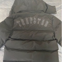 trapstar トラップスター ダウンジャケット黒の画像