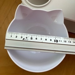 猫用フードボウル(餌入れ)の画像