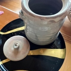 萩焼？お茶の壺の画像