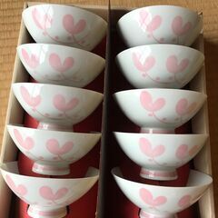 昭和レトロポップ　可愛いスイートピーご飯茶碗５つの画像