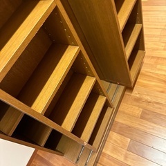 スライド式本棚170センチ、の画像