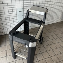 【新品】Weber バーベキューコンロ専用カートの画像