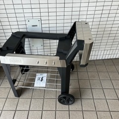 【新品】Weber バーベキューコンロ専用カートの画像