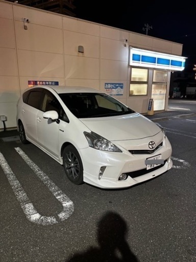 トヨタ　プリウスα
