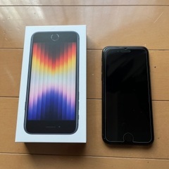 美品 iPhone SE 第3世代 64GB ミッドナイトSIM...