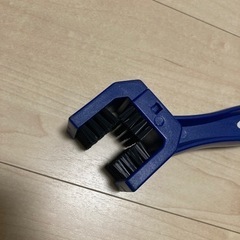 自転車のホイールを洗う用具の画像