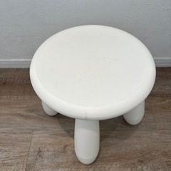 MAMMUT 子供用スツールIKEAの画像
