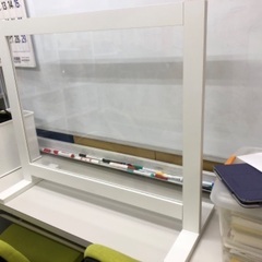 アクリルボード