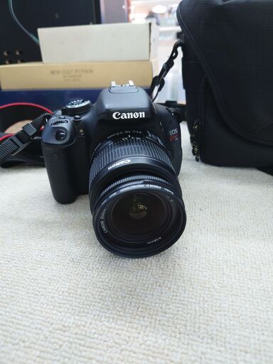 1800万画素○簡単自撮り○WIFI転送○フルHD動画○キャノン kiss X5