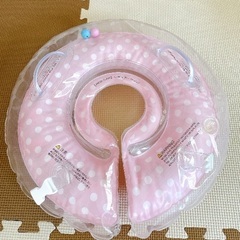 スイマーバ　いちご柄の画像