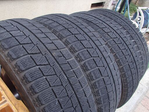 軽自動車AW+スタッドレスタイヤセット 155/65/R14　タントカスタムに装着　ブリジストン BRIDGESTONE　  BLIZZAK REVO GZ　一本キズあります。　　　　　　　　　　　　　　外国人不可。プロフご必読ください。