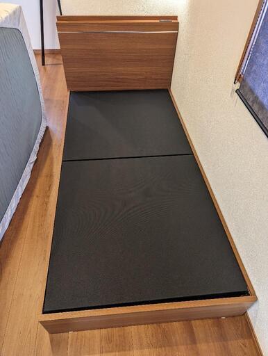 展示未使用品 シングルベッド　関家具　フレーム